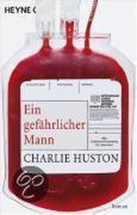 Libri: Charlie Huston - Ein Gefährlicher Mann – Usato da Däniken SO venduto da Borilein