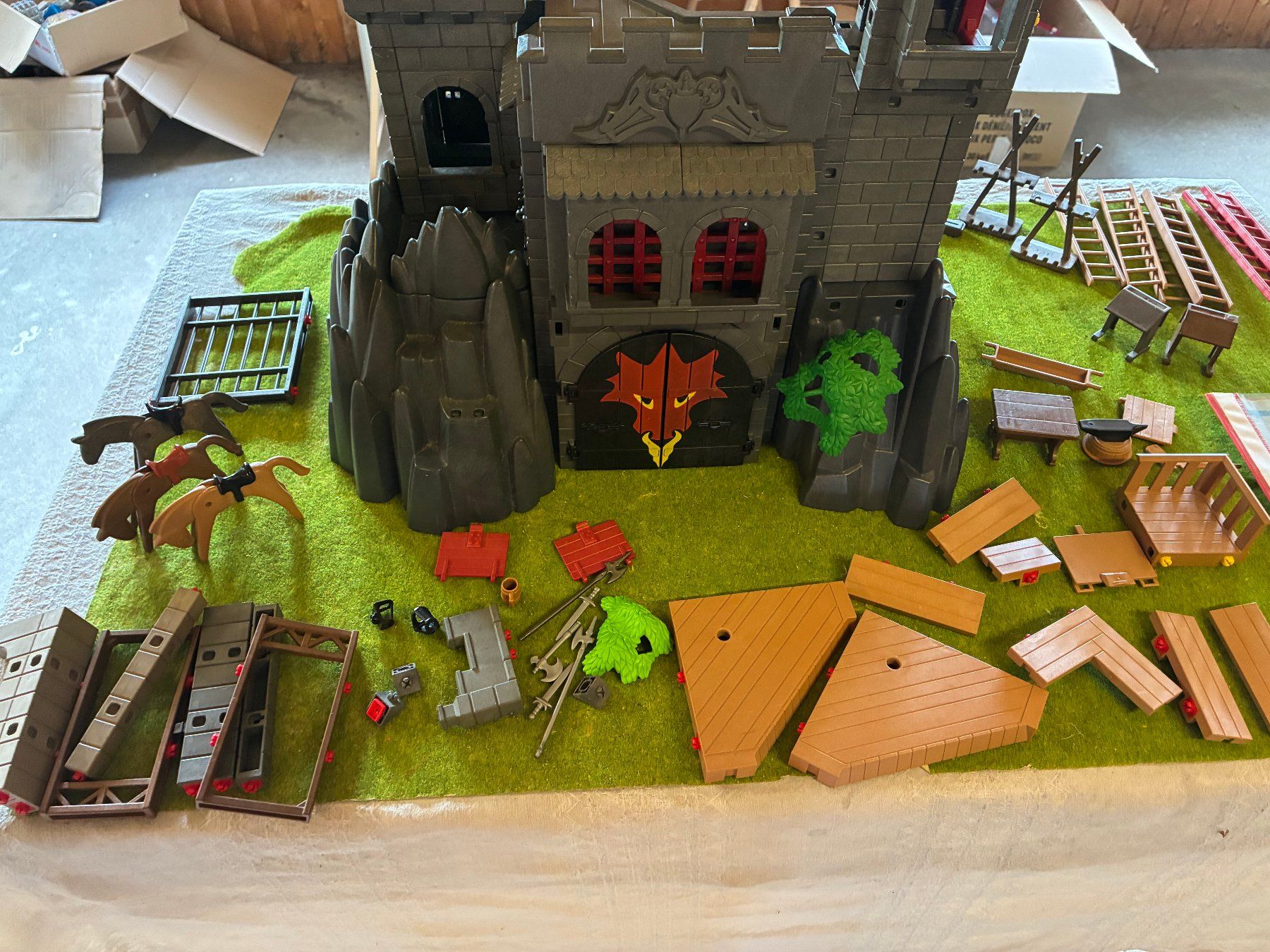 Playmobil Giocattoli: Playmobil Ritterburg – Usato da Ueberstorf venduto da gui_f2q8 2