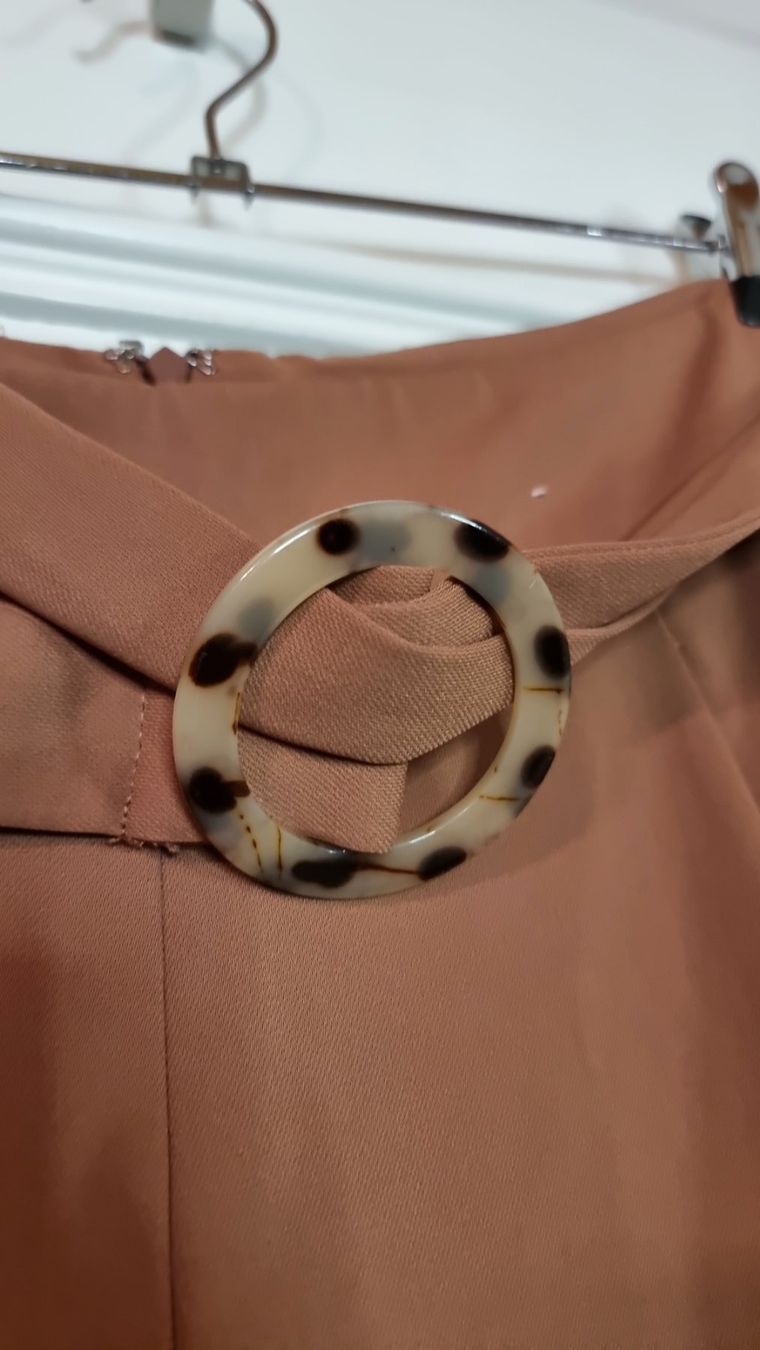 Pantaloni: Elegante Stoffhose mit Gürtel Gr. 44 – Usato da Wald ZH venduto da CapLux 2