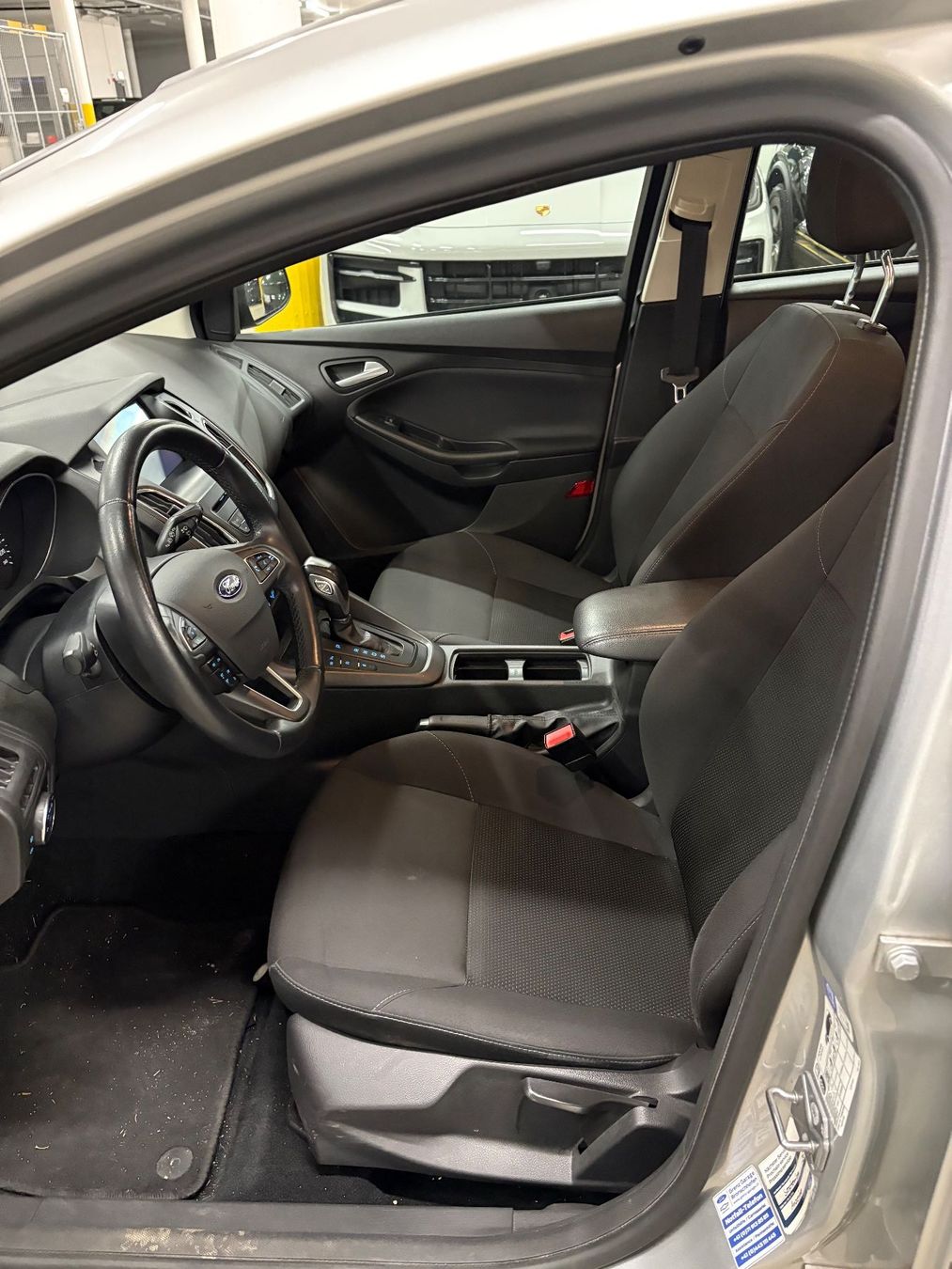 Ausstattung Von Ford Focus Kombi