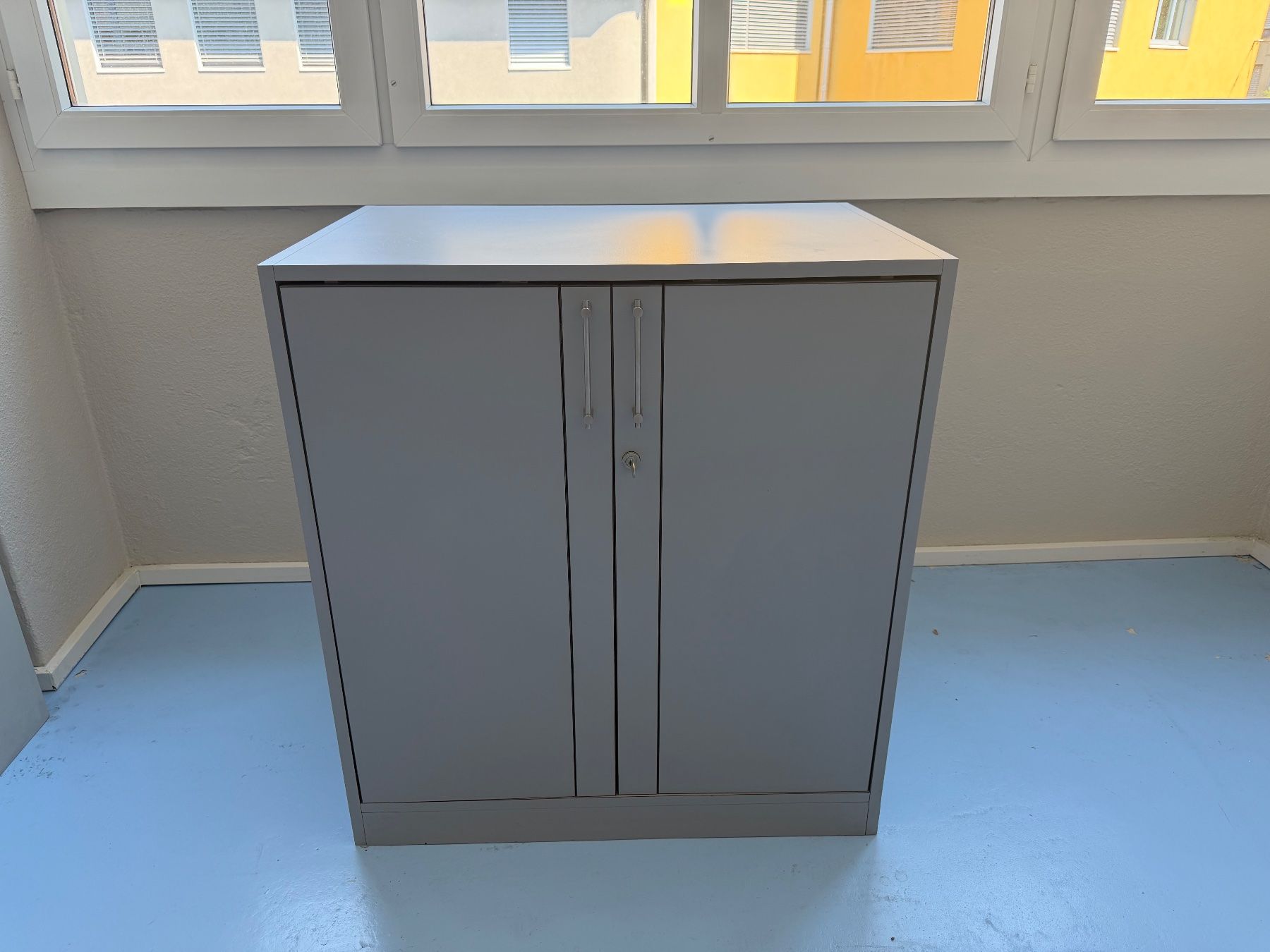 Armadi: Metall Büroschrank Grau – Usato da Zürich venduto da mar_hs6l 1