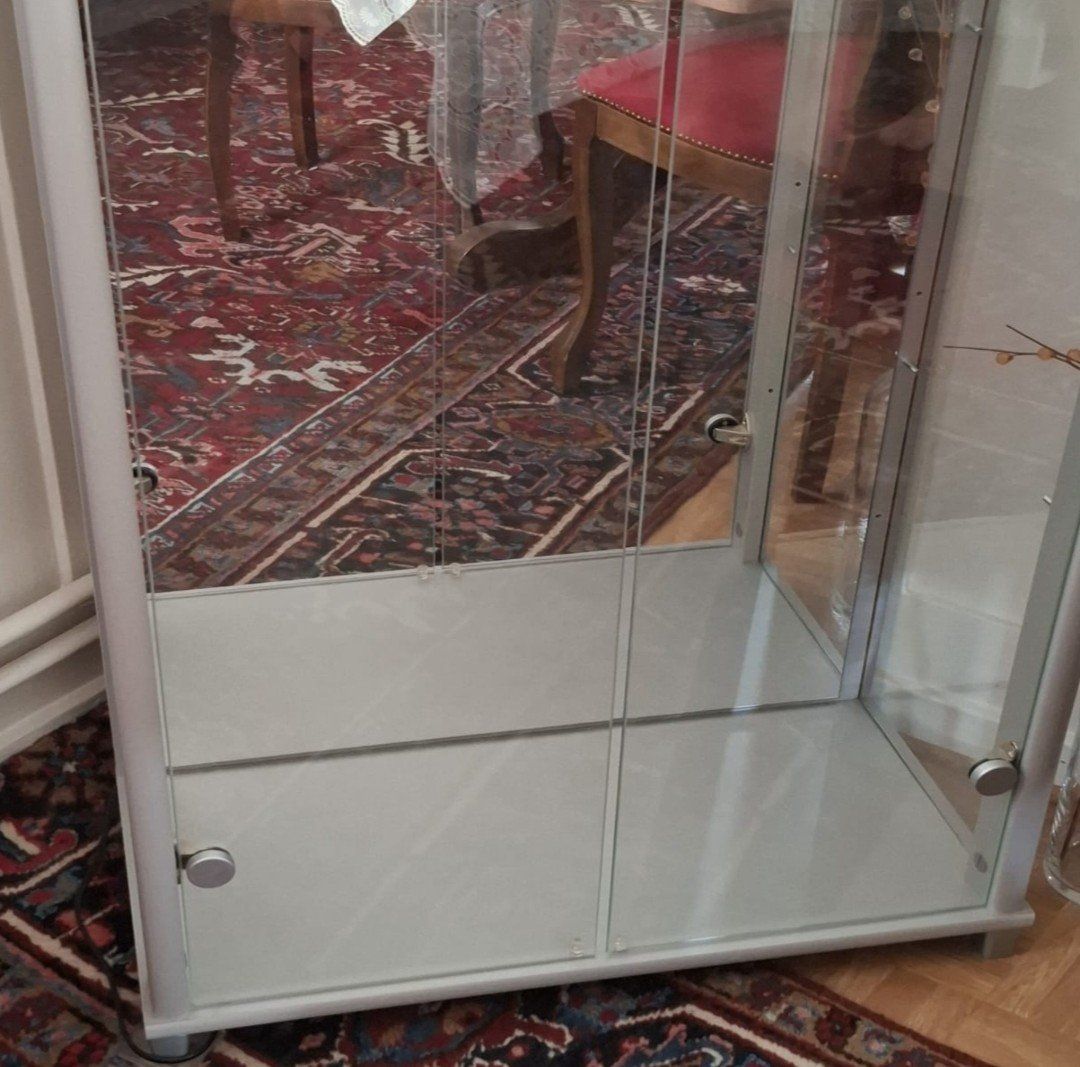 Vetrine: Glasvitrine – Usato da Münsingen venduto da Rocking 5