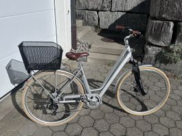 Citybike Allegro silber mit Korb gebraucht