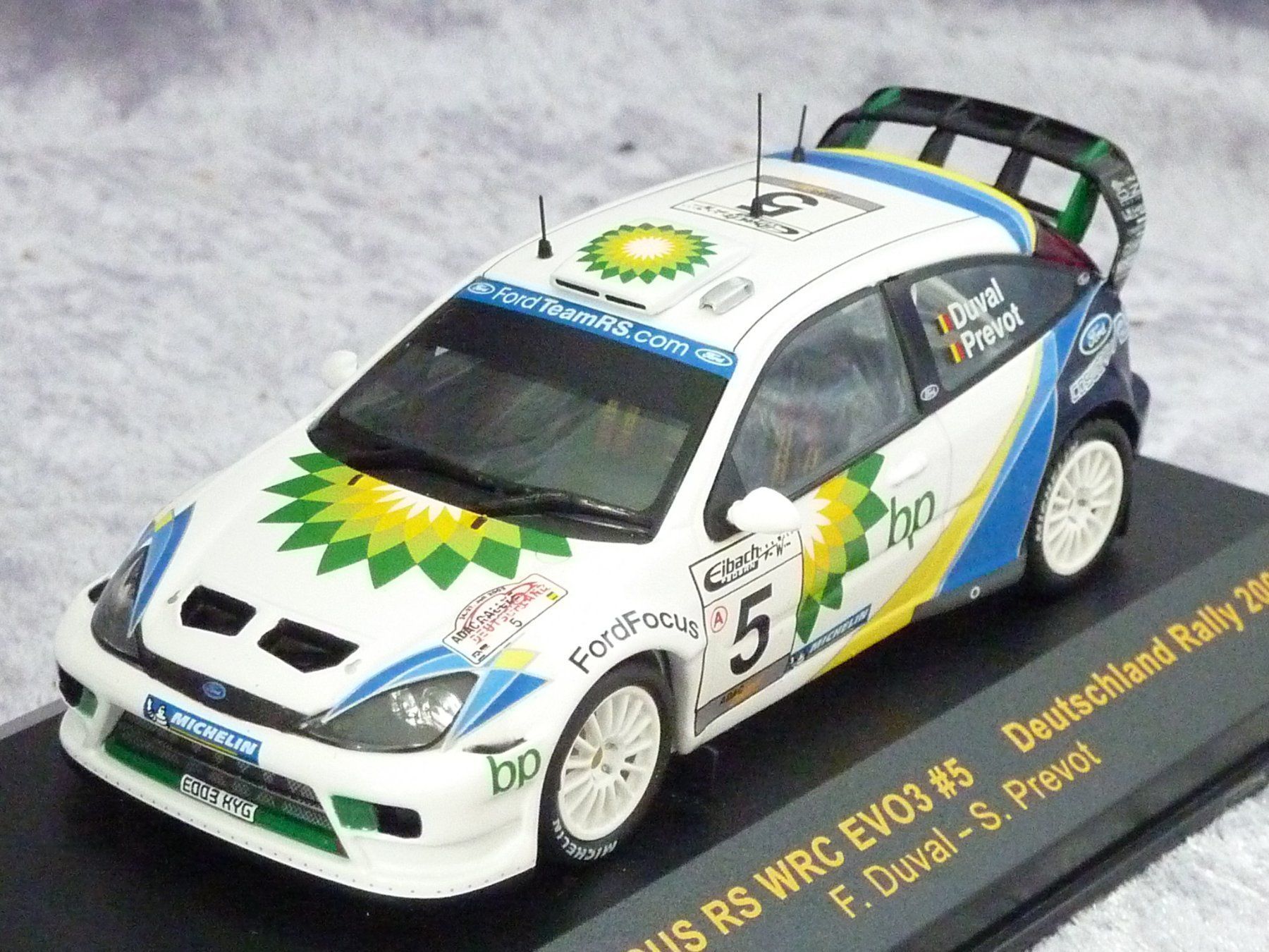 Ford Modellautos: Ford Focus RS WRC EVO3 #5  1:43 – Neu und originalverpackt aus Dürrenäsch von modellautos4you 1