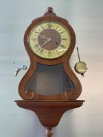 Antiker Holz Wanduhr mit Pendel & Schlüssel -TOP-Zustand!