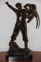 Antique sculpture en bronze .