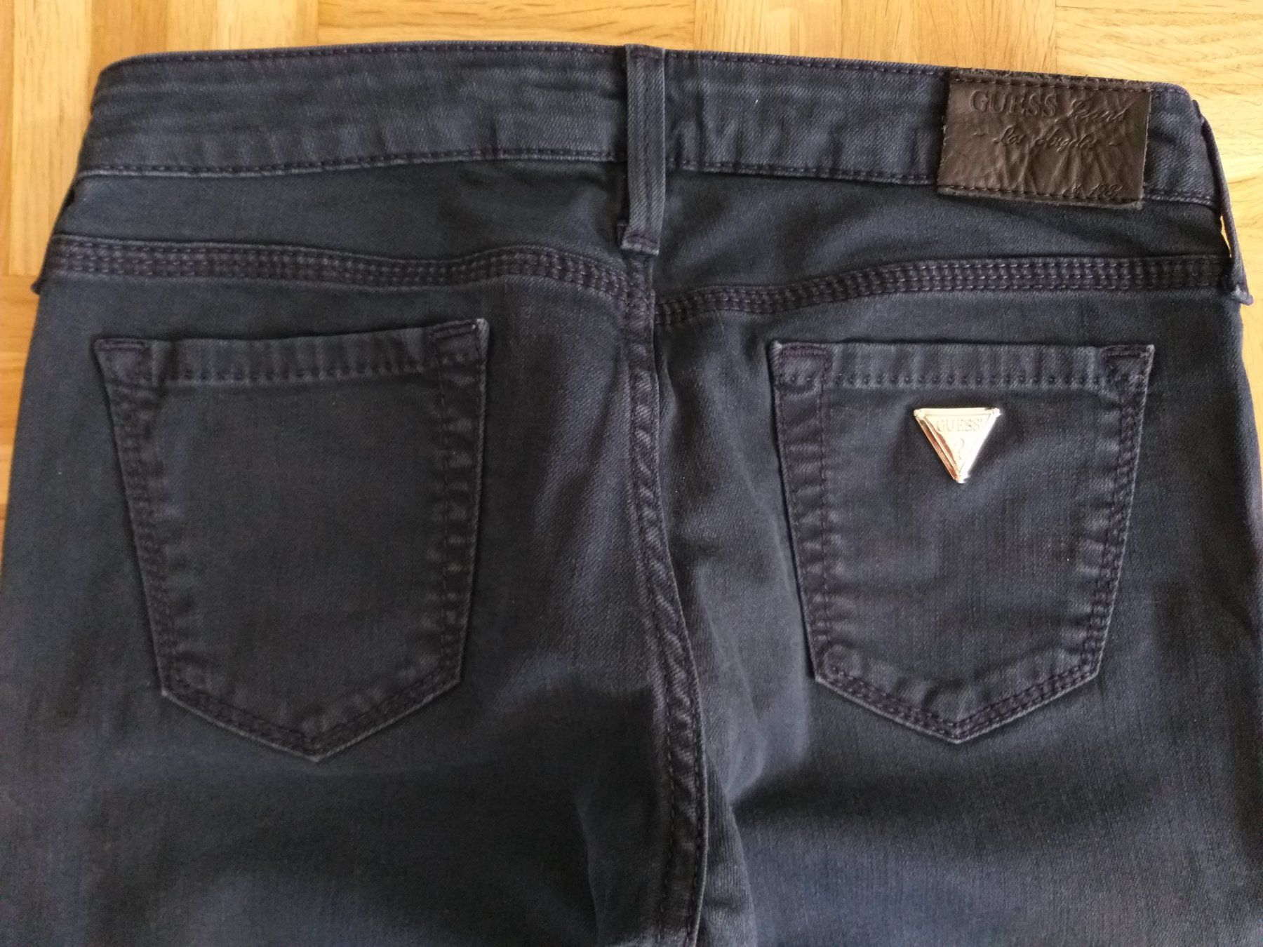 Guess Jeans: GUESS Jeans BEVERLY SLIM FIT taille / Grosse 26 – Gebraucht aus Cossonay-ville von Super-Price-Quality 6