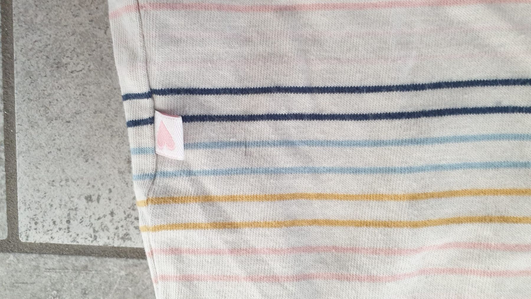 Camicette, T-shirt & Top: T shirt taille 86 – Usato da Le Noirmont venduto da Guiguiguette 3