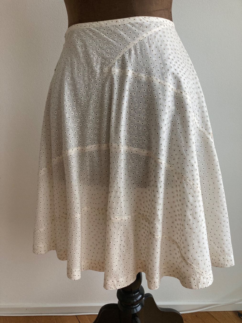 Alaia Röcke: Jupe von Alaia – Neu (gemäss Beschreibung) aus Rapperswil SG von Carlotta1 6