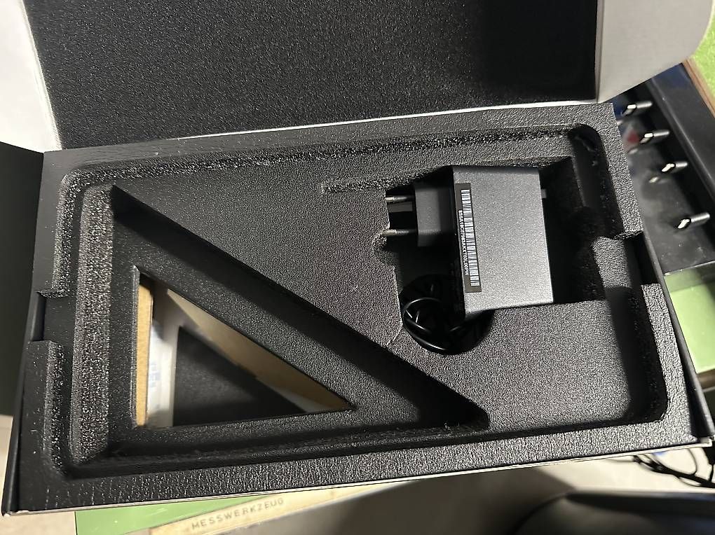 Lenovo Tablet PC: Lenovo Think Smart Teams Display – Usato da Bättwil venduto da Waltii89 3