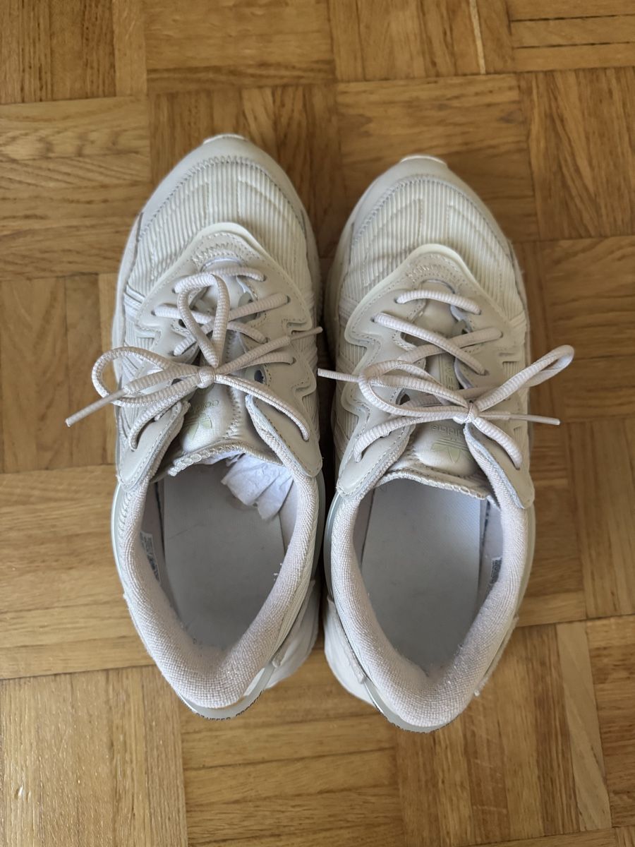 Adidas Scarpe da uomo: Adidas Ozweego Beige – Nuovo (secondo la descrizione) da Lausanne venduto da Maxime22 1