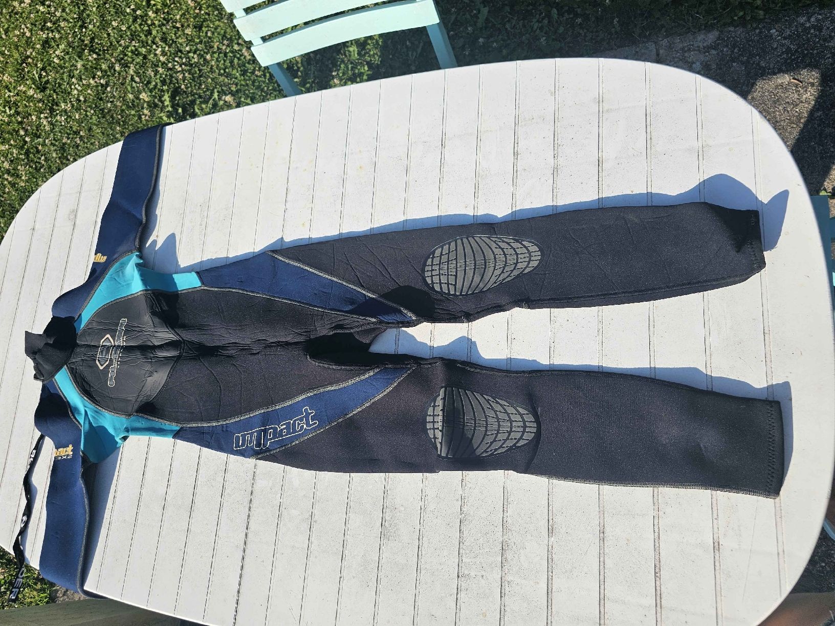 Mute per immersioni: Combinaison de plongée Impact 3X2, taille M. – Usato da HENNIEZ venduto da mjm_vp6n