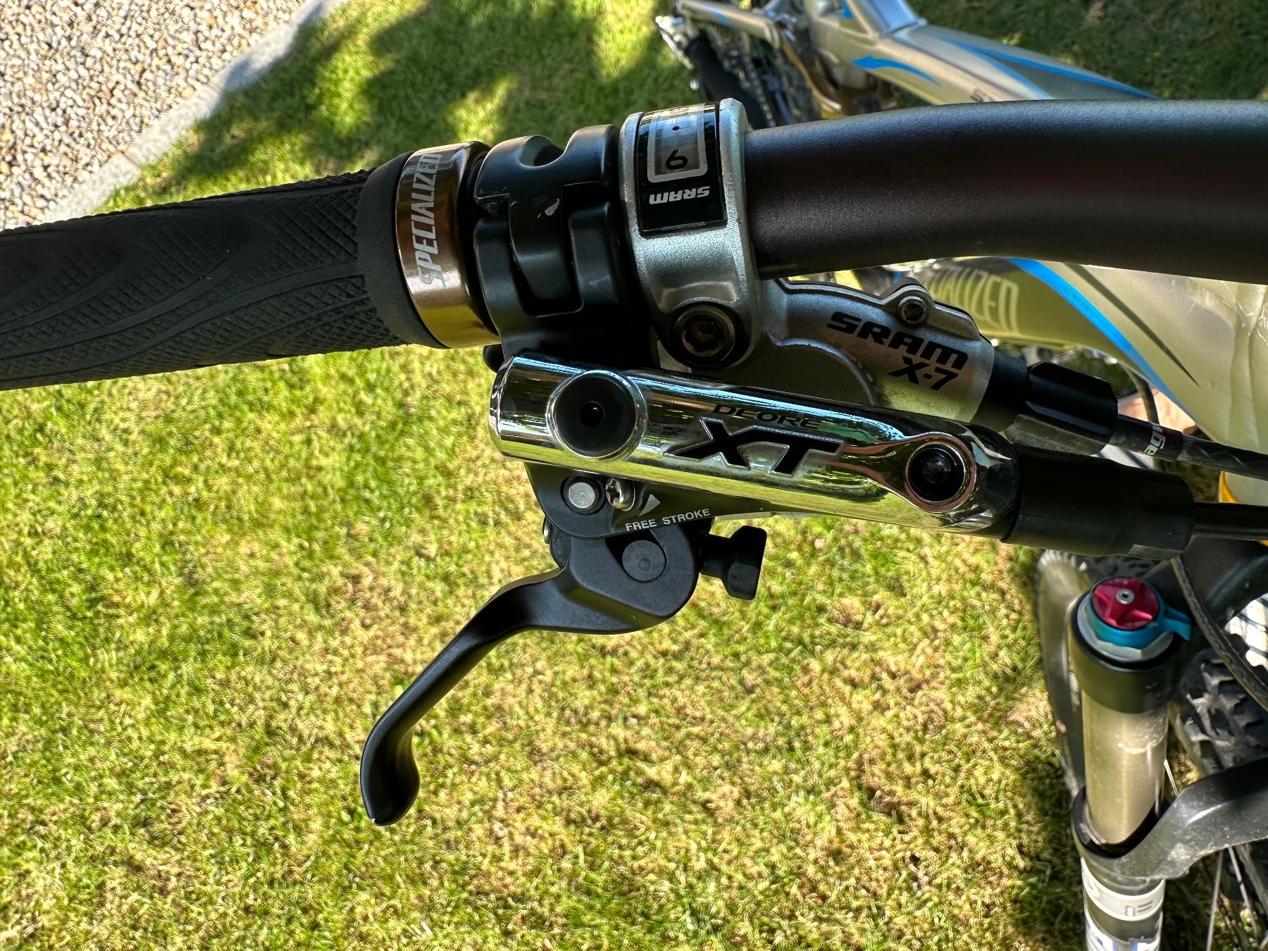 Specialized Velos: Specialized Stumpjumper FSR Comp Bike – Gebraucht aus Jona von  3