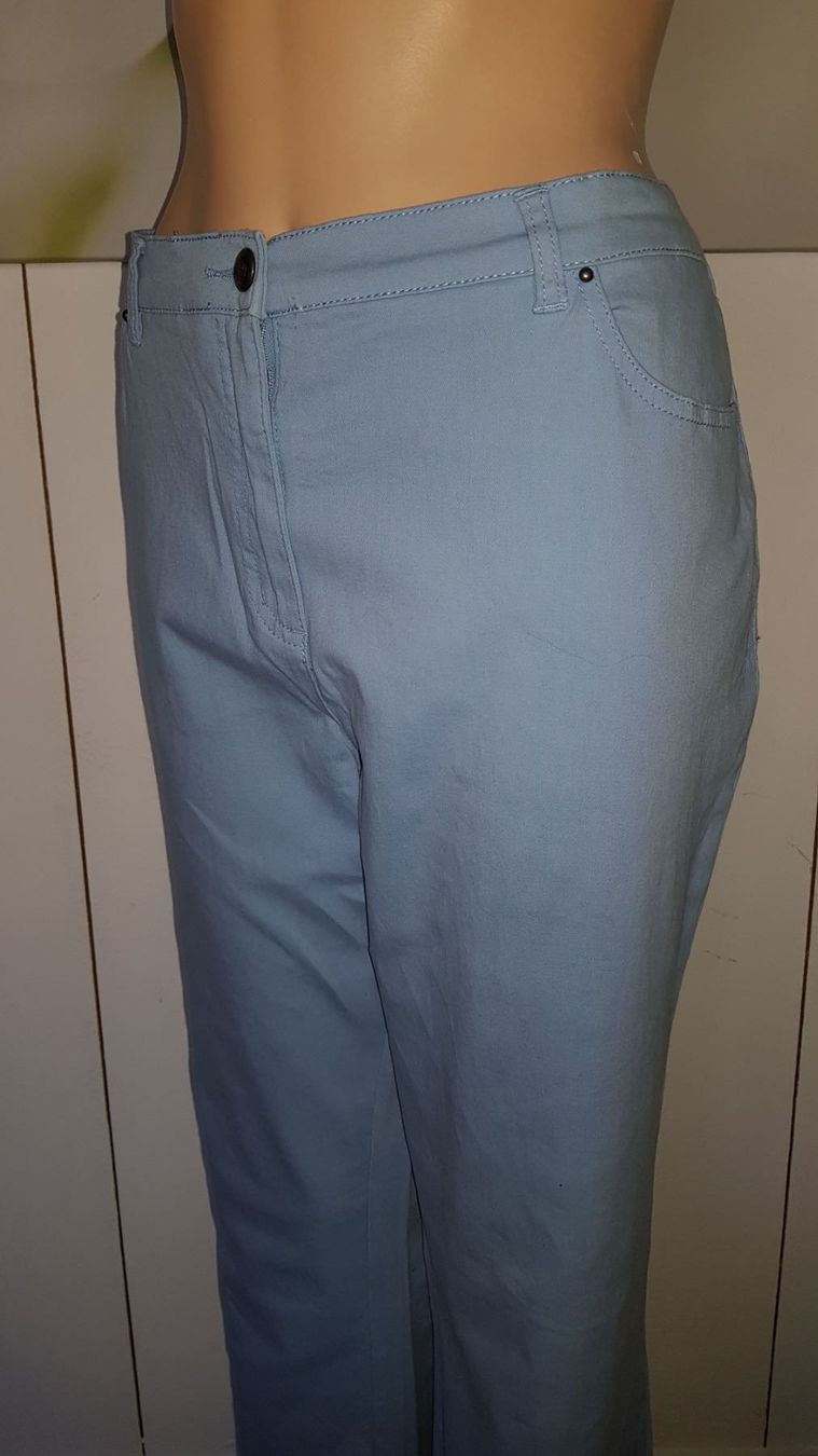 Jeans: PAOLA Jeans taille / Grosse 48 CH – Gebraucht aus Cossonay-ville von Super-Price-Quality 5