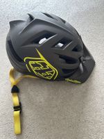 Troy Lee Design bike helmet