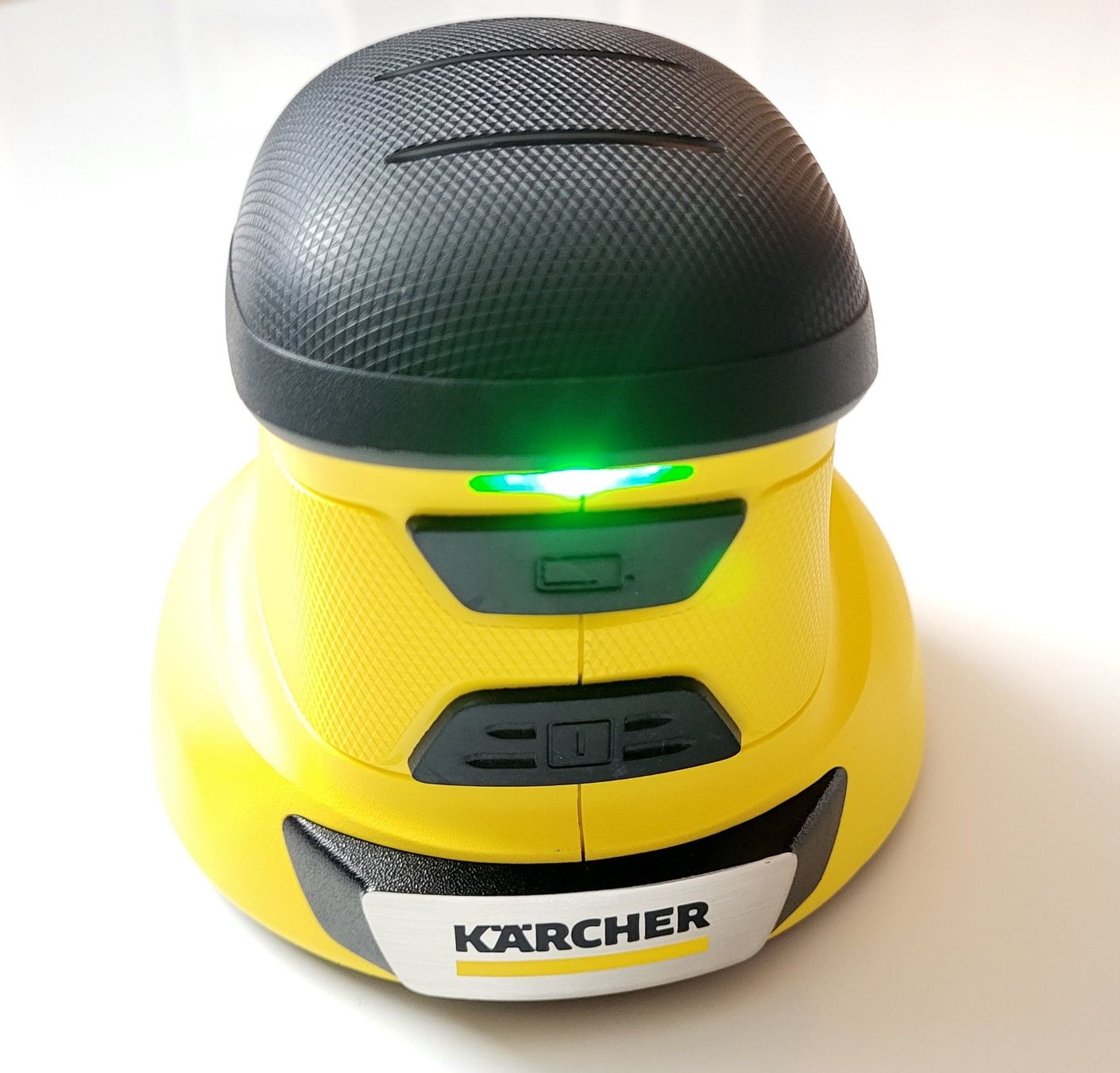 Kärcher Tutte le macchine: Kärcher EDI 4 Elektrischer Eisreiniger Eiskratzer – Nuovo (secondo la descrizione) da Davos Dorf venduto da Milwaukee02 1