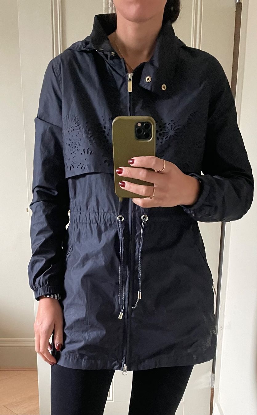Armani Giacche: Armani Jeans rain jacket size 6US – Usato da Yverdon-les-Bains venduto da pen_bbz8 1