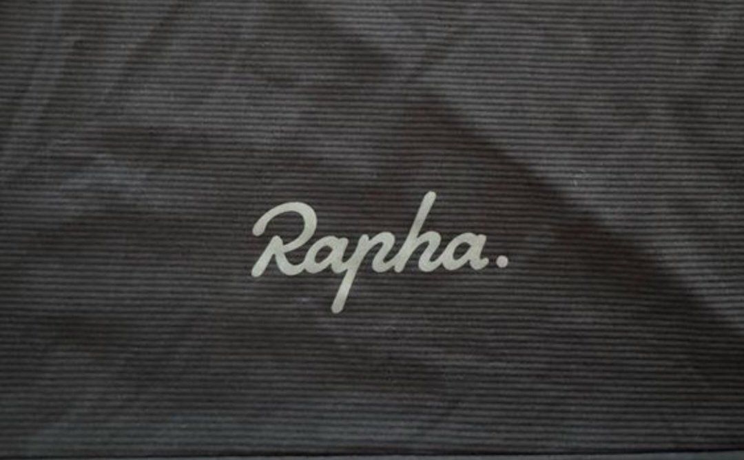 Rapha Leibchen & Hosen: Rapha Tank Woman – Gebraucht aus Luzern von CVonarburg 3