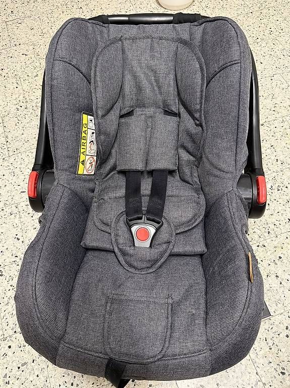 ABC Design Auto-Kindersitze: Babyschale ABC sicher & praktisch – Gebraucht aus Gossau SG von mar_l782 1