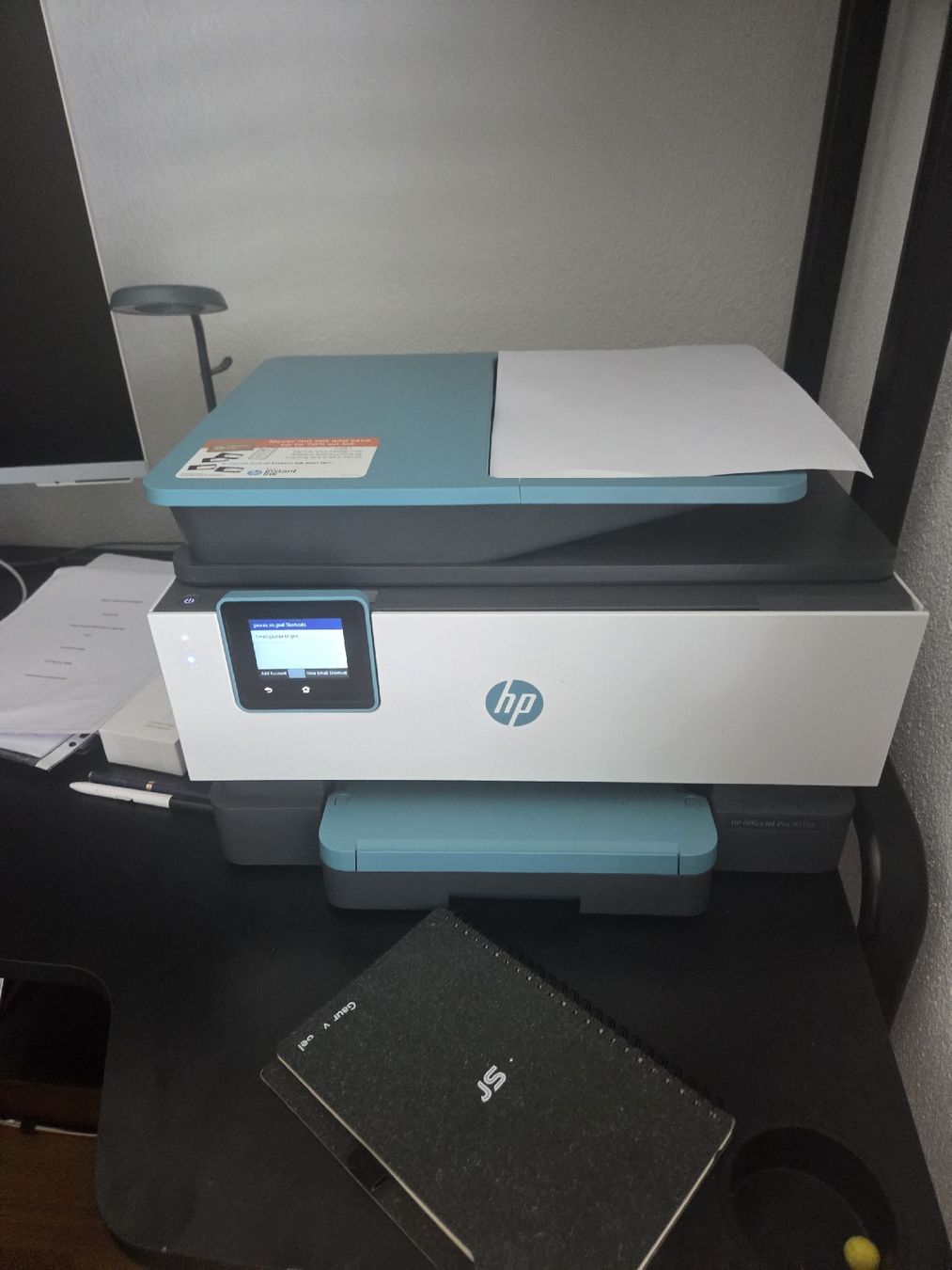 Hewlett Packard Imprimantes: colored printer : printer, scanner and photocopier – Neuf (Voir description) à Zürich par rug_25bs