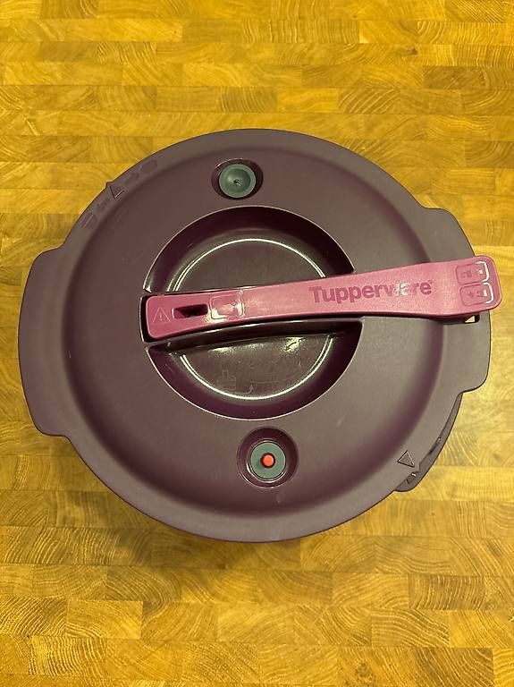 Elettrodomestici da cucina: Tupperware Micro-Combi-Gourmet (3-in-1)  Fast NEU – Usato da Luzern venduto da jen_h292