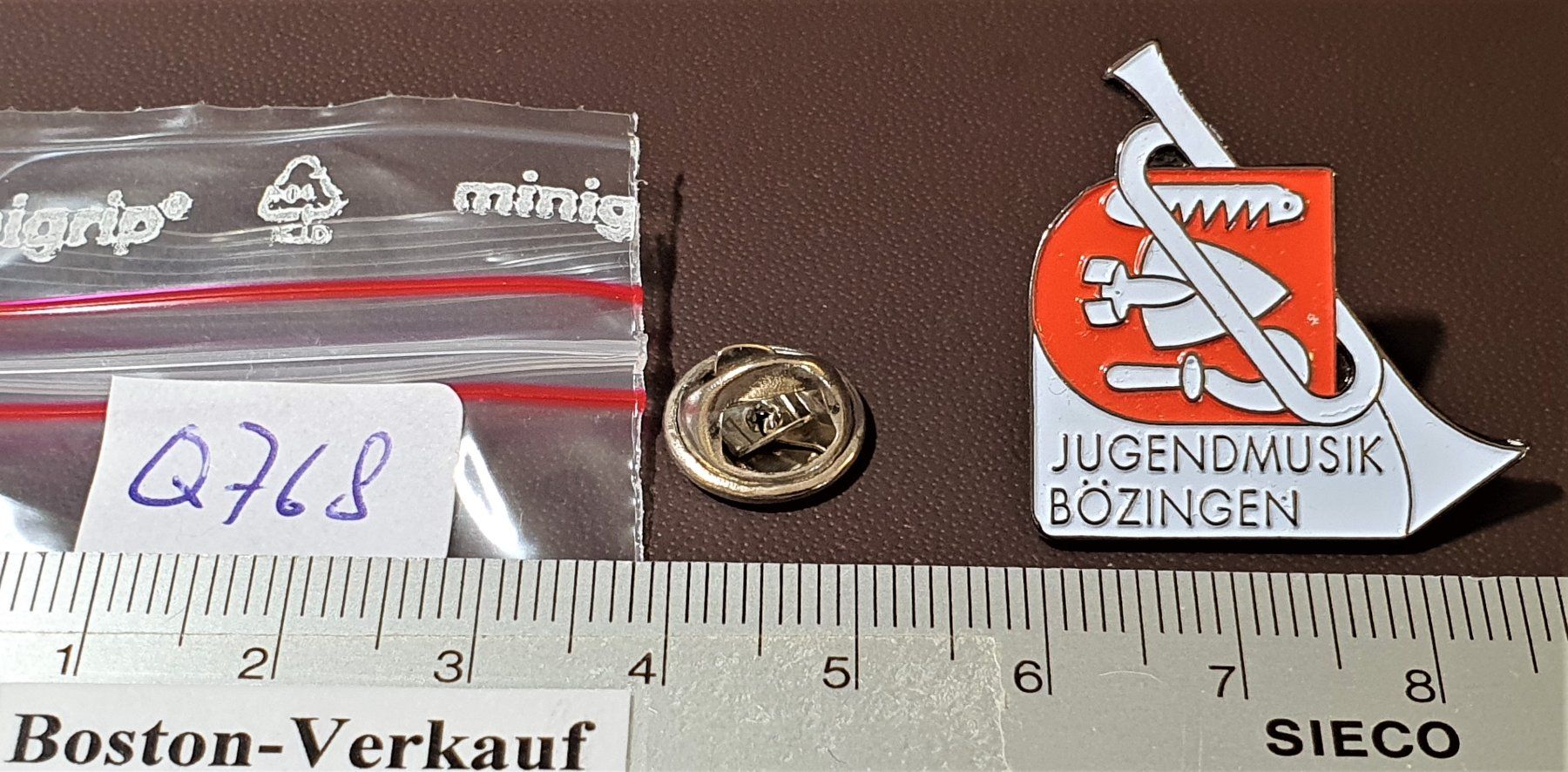 Placchette & Badge: Q768 - Pin Jugendmusik Bözingen – Usato da Reinach BL venduto da Boston-Verkauf 1