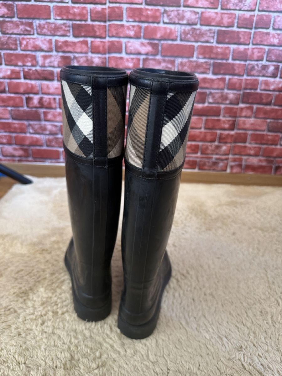 Burberry Scarpe da donna: Burberry rain boots – Usato da Hausen AG venduto da nik_9sg2 5