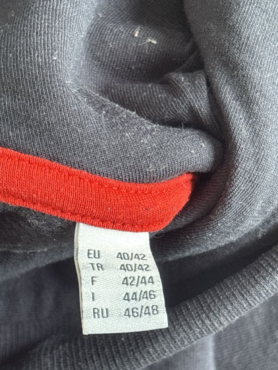 Maglioni & Felpe: Damen Kapuzenpullover Essentials blau Grösse 40/42 – Usato da Sirnach venduto da khe_q88w 3
