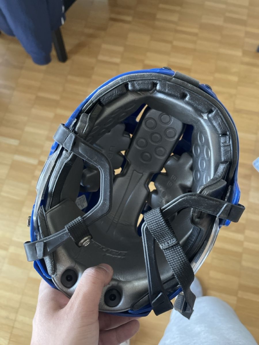 Bauer Caschi: Bauer Eishockeyhelm, blau, Grösse S – Usato da Glattbrugg venduto da jri_rf7r 3