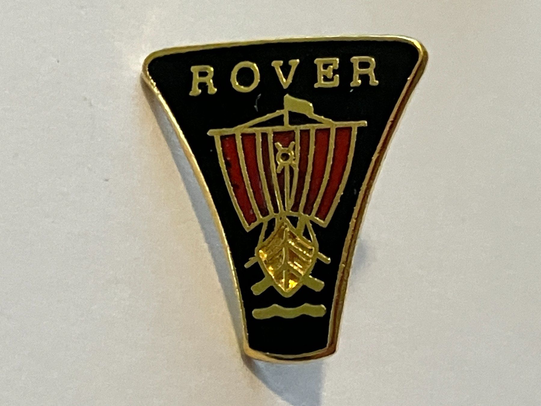 Placchette & Badge: 1 Pin Rover – Usato da Basel venduto da djwwpp