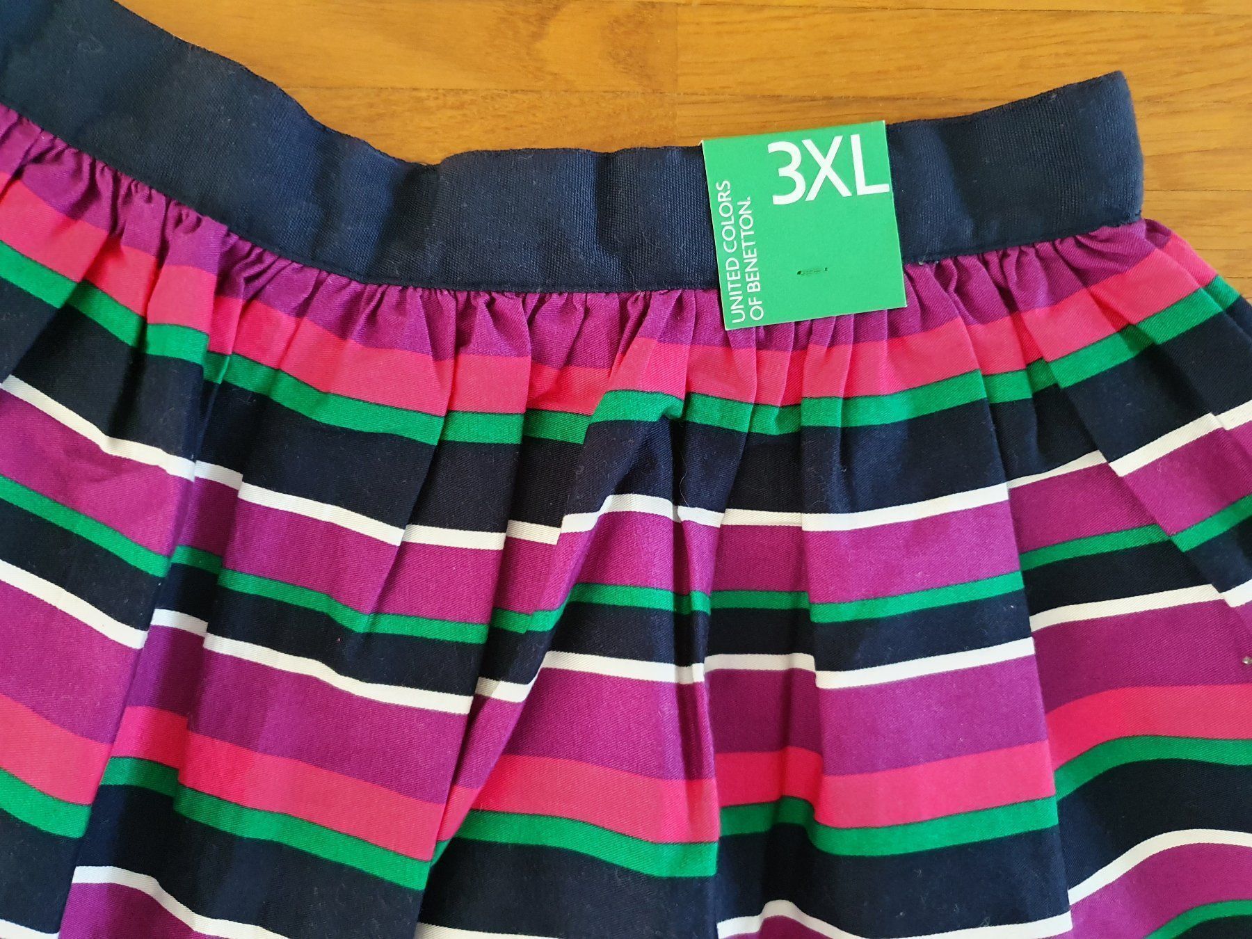 Benetton Kleider & Röcke: Benetton Rock (neu) – Neu und originalverpackt aus Zürich von Modnok 1