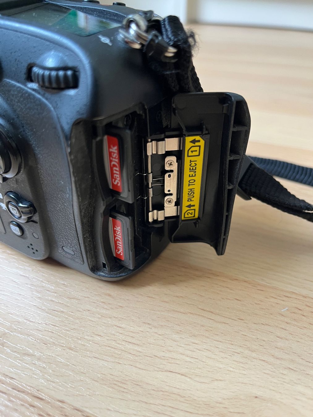 Nikon Kamera: Nikon D610 – Gebraucht aus St.Gallen von BRT91 5