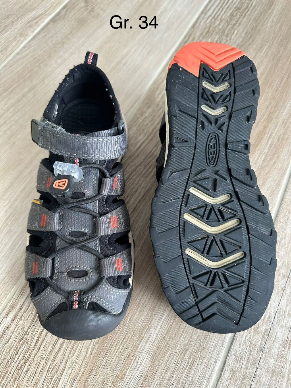 Keen Schuhe für Jungen: Keen Sandalen Gr. 34 anthrazit – Gebraucht aus Rudolfstetten von Joyw