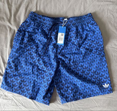 Short de bain adidas originals neuf jamais porté
