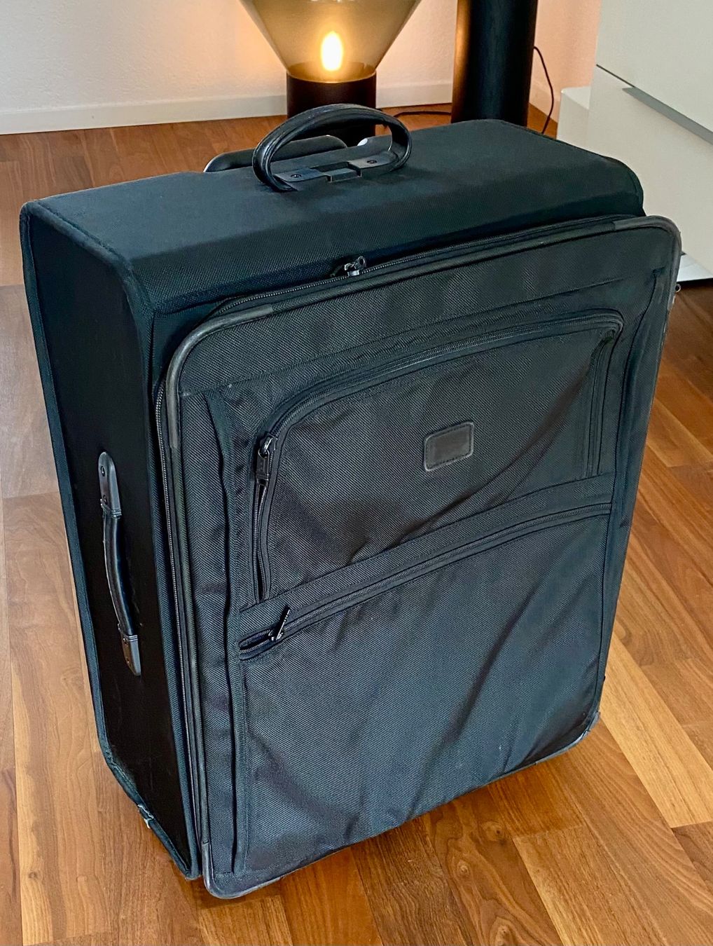 Tumi Valigie: Grosser Rollkoffer TUMI Alpha 1 – Usato da Wollerau venduto da Sondi22