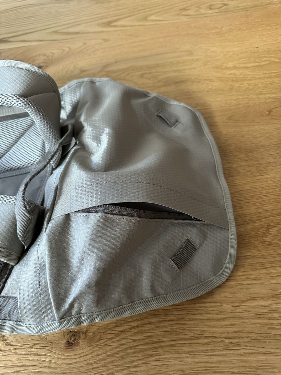 Aevor Zaini: Rucksack DAYPACK PROOF 18 l mit Laptop-Fach – Nuovo e nell'imballaggio originale da Urtenen-Schönbühl venduto da Nathalie_schori 2