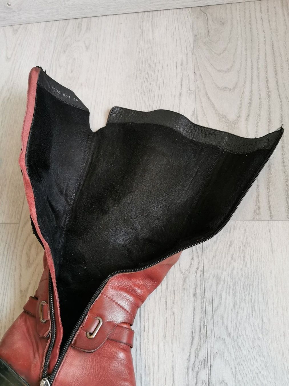 Scarpe da donna: Leder Damenstiefel Gr. 36 – Usato da Seuzach venduto da Tureda 9
