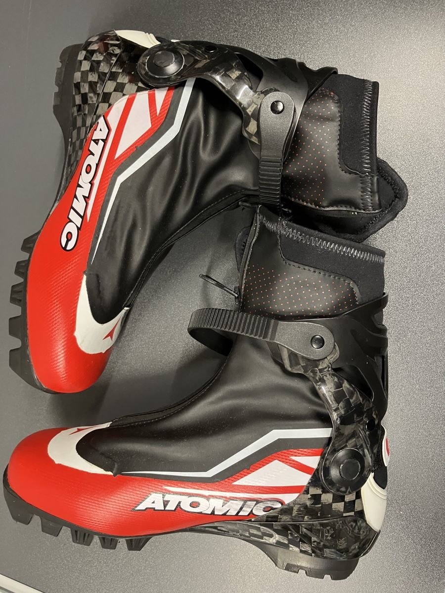 Atomic Chaussures hommes: Skating langlaufschuhe neuwertig Atomic – Neuf (Voir description) à Bever par dvojca 1