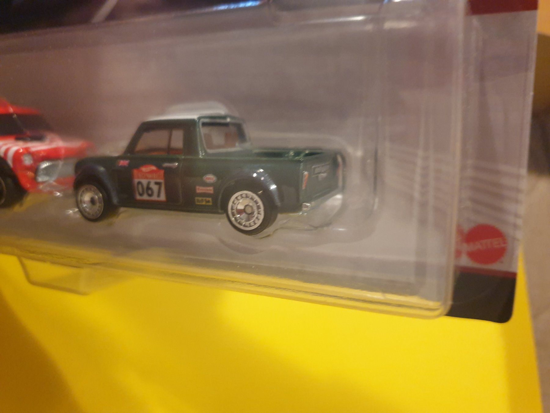 Hot Wheels Modellini d'auto: Hot Wheels 2er Pack MORRIS MINI / '67 AUSTIN MINI PICKUP – Nuovo e nell'imballaggio originale da Oftringen venduto da Rotor 8