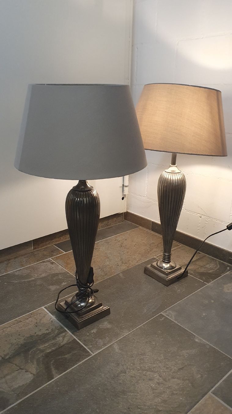 Lampen: 2er Set: Elegante Tischlampen versilbert ✨ – Gebraucht aus Kölliken von Jonalu