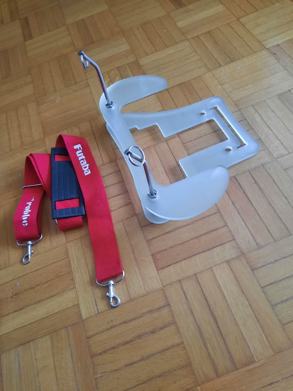 Futaba RC Kits de montage: Senderpult Futaba – D'occasion à Oetwil am See par Jndi1 1