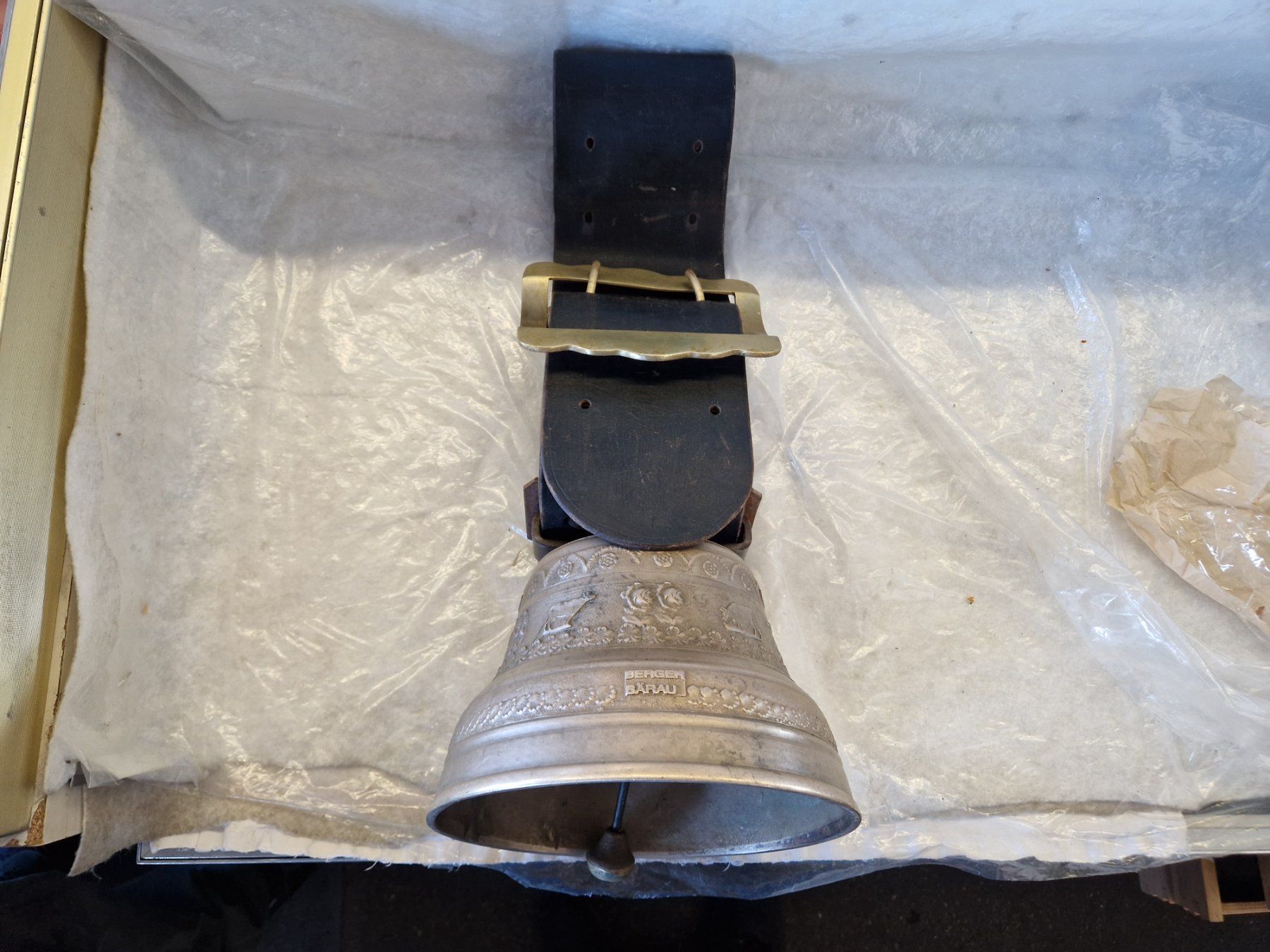 Campanacci mucche: Kuhglocke 23cm Berger Bärau – Usato da Wädenswil venduto da tome70 4