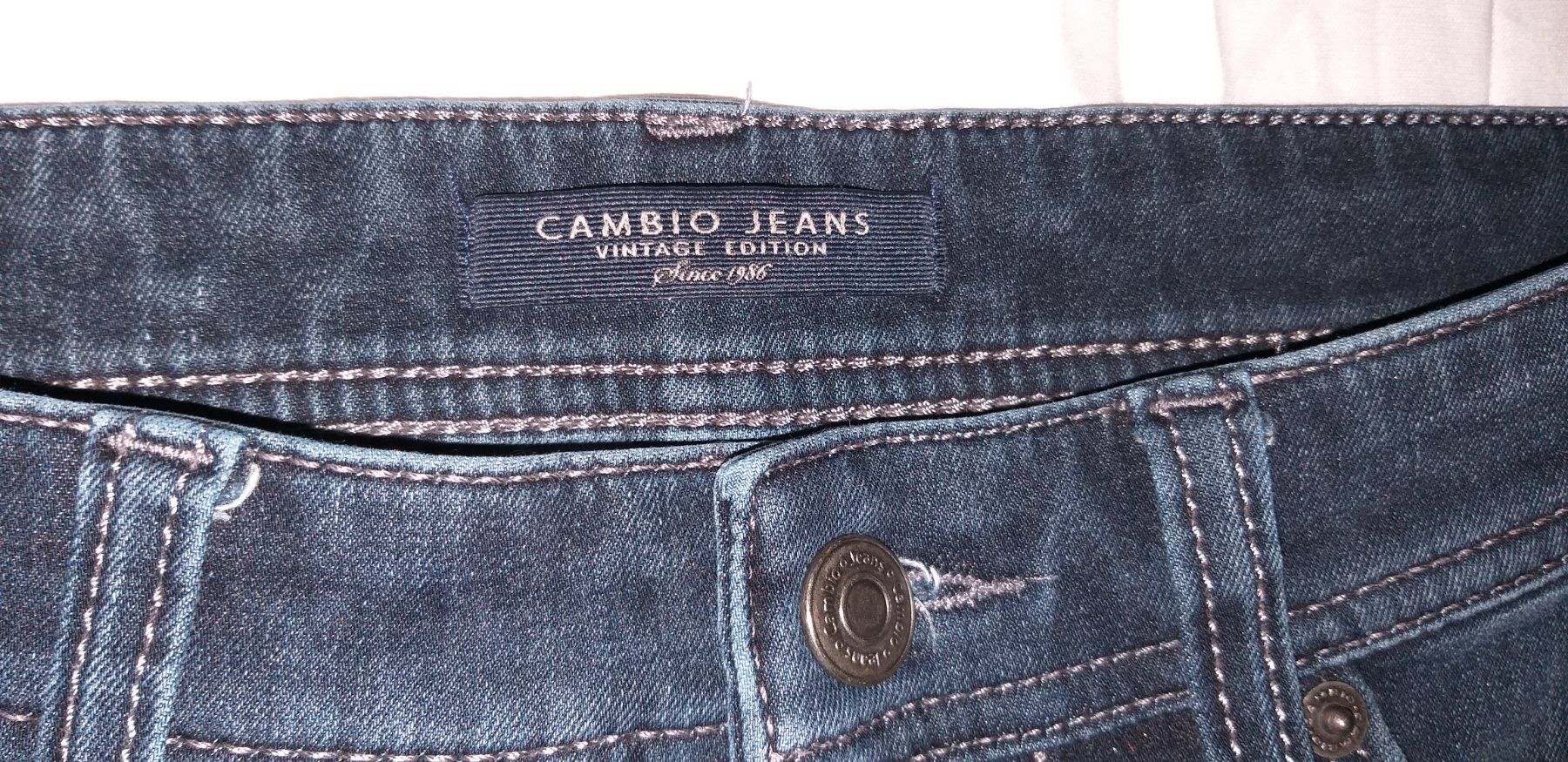 Cambio Jeans: Jeans CAMBIO VINTAGE EDITION    Taille/Grosse M – Usato da Cossonay-ville venduto da Super-Price-Quality 2