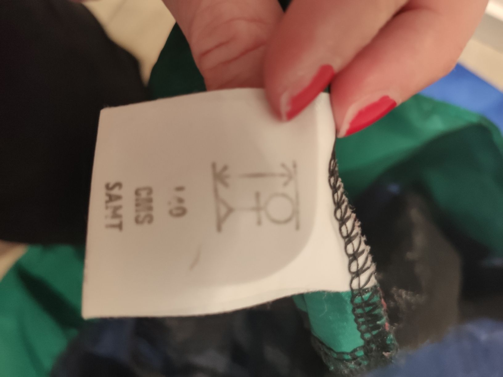 Kleider & Röcke: Festliches Kleid Grösse 140 – Gebraucht aus Dietikon von iksan 2