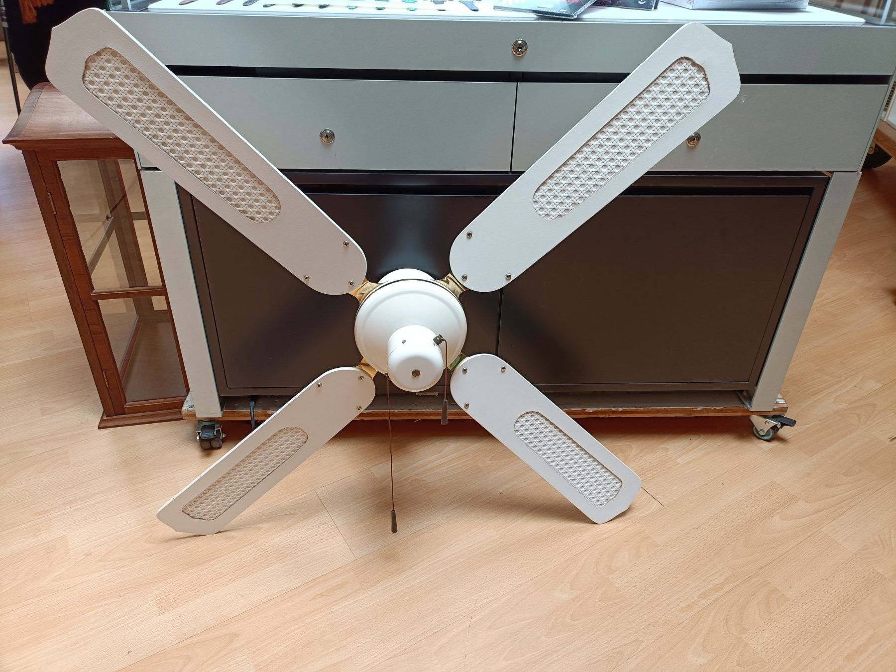 Ventilatori: Deckenventilator – Usato da Köniz venduto da Brockenreich