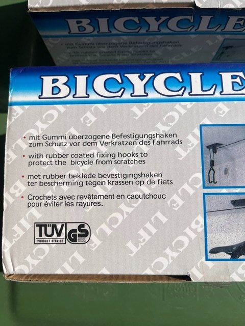 Fahrradhalterungen: Fahrrad-Aufhängungs-Vorrichtung – Neu und originalverpackt aus Hersberg von Jeep56 1