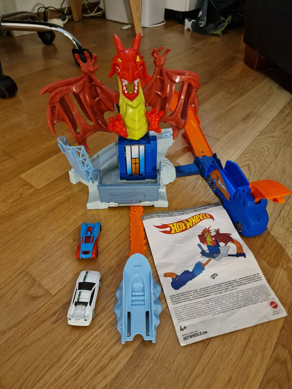 Hot Wheels Circuits: Hot Wheels Dragon Blast Set – D'occasion à Hünenberg par fam_evjo1