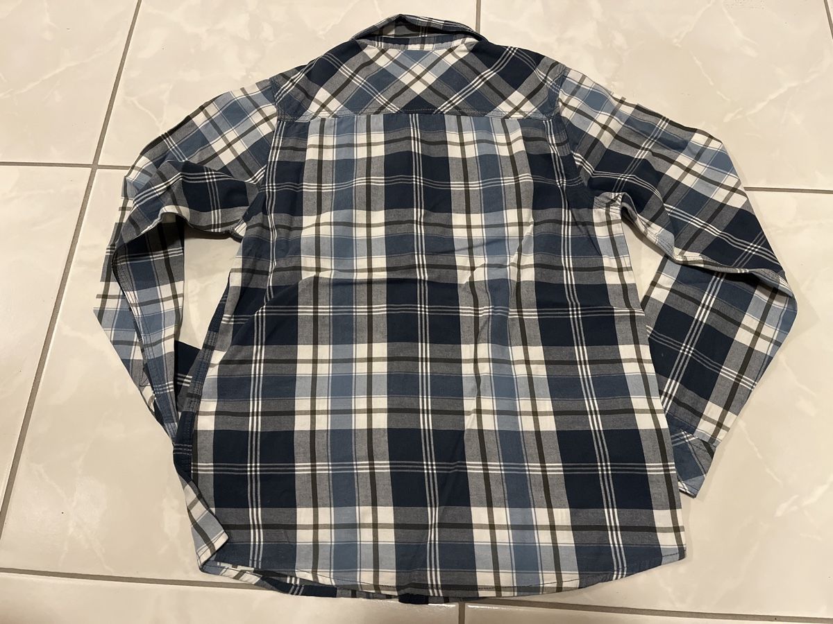 Camicie, T-shirt & Polo: Hemd kariert Gr. 140 – Usato da Rüti ZH venduto da Kiwi02 2