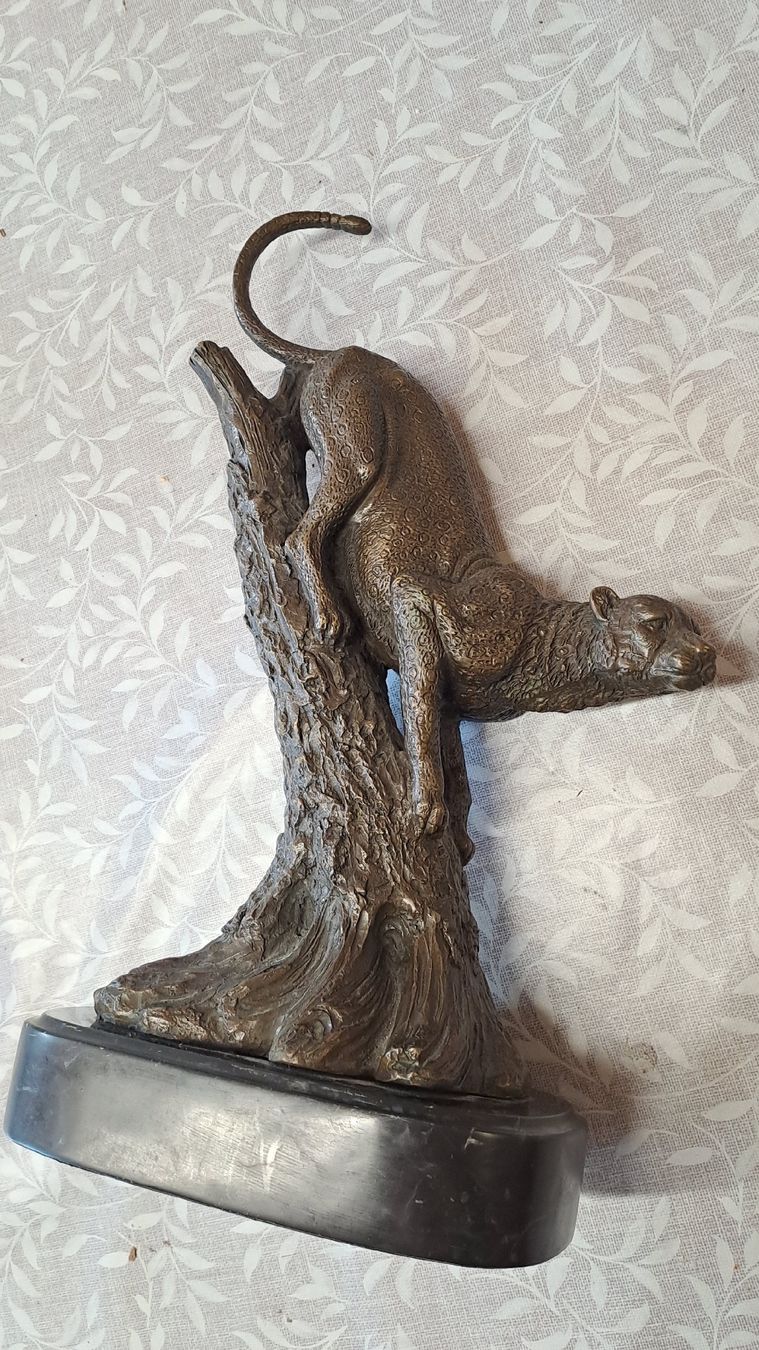 Sculture & Statue: SCHÖNE BARYE BRONZE RAUBKATZE – Usato da schönholzerswilen venduto da Vistapoint 9