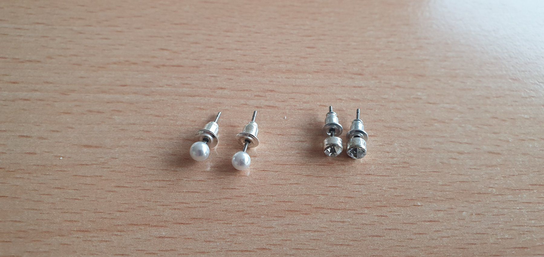 Altri gioielli: 13 paires de boucles d'oreilles – Nuovo (secondo la descrizione) da Moutier venduto da mai_pq7w 5